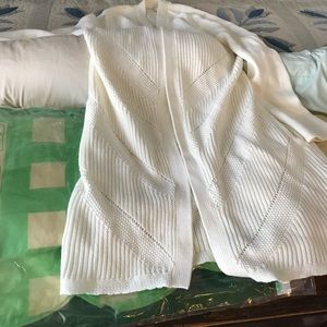 Chicos cream long sweater sz1